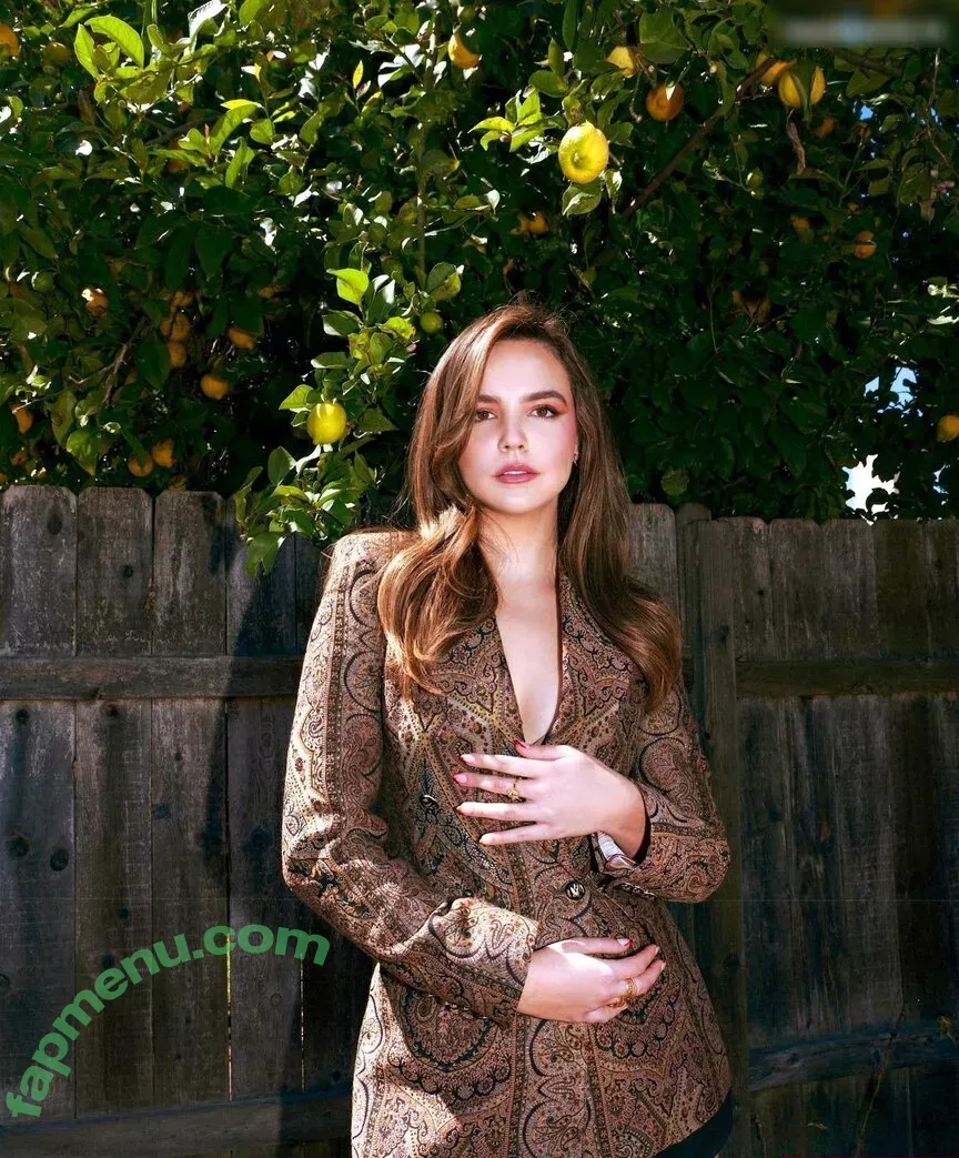 Bailee Madison nude photo #0058 (baileemadison / bailey_madis0n)