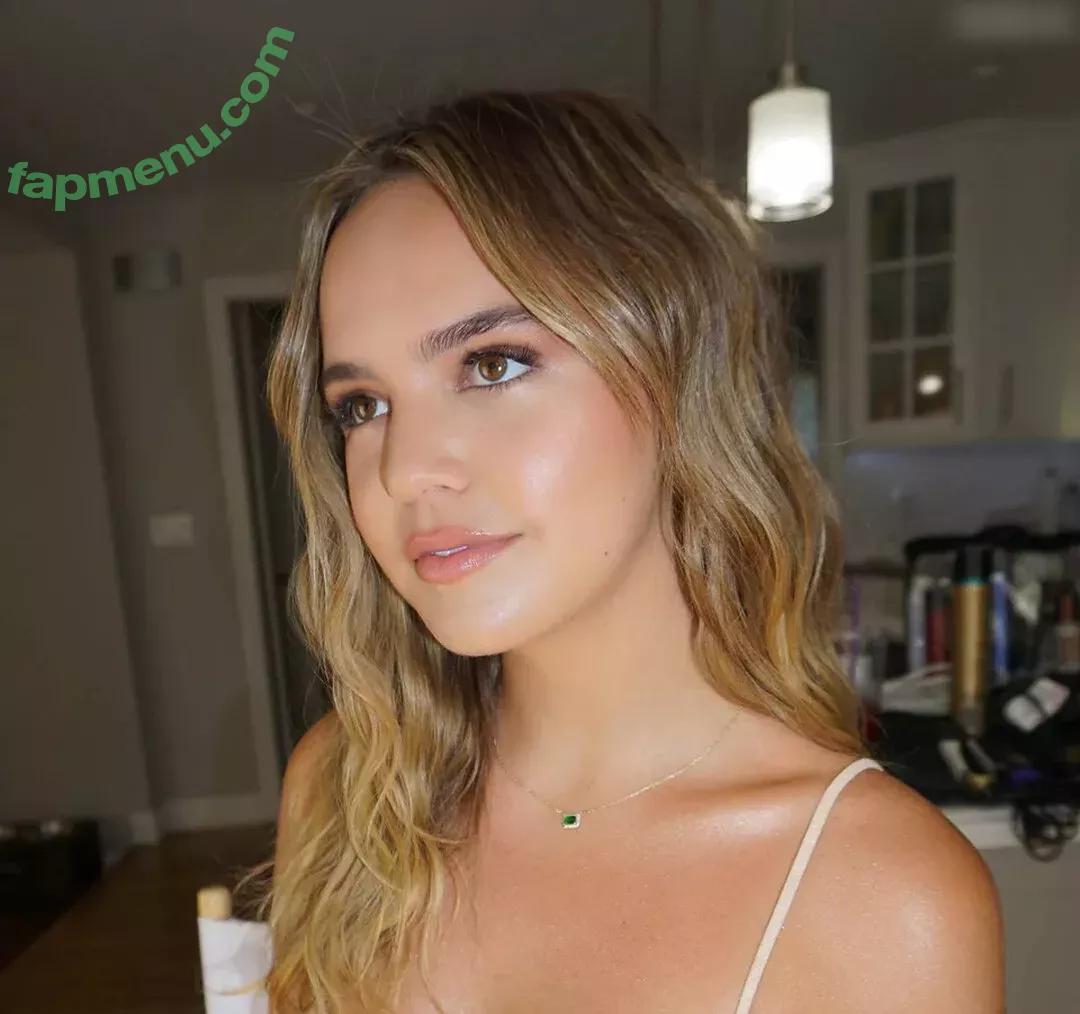 Bailee Madison nude photo #0164 (baileemadison / bailey_madis0n)