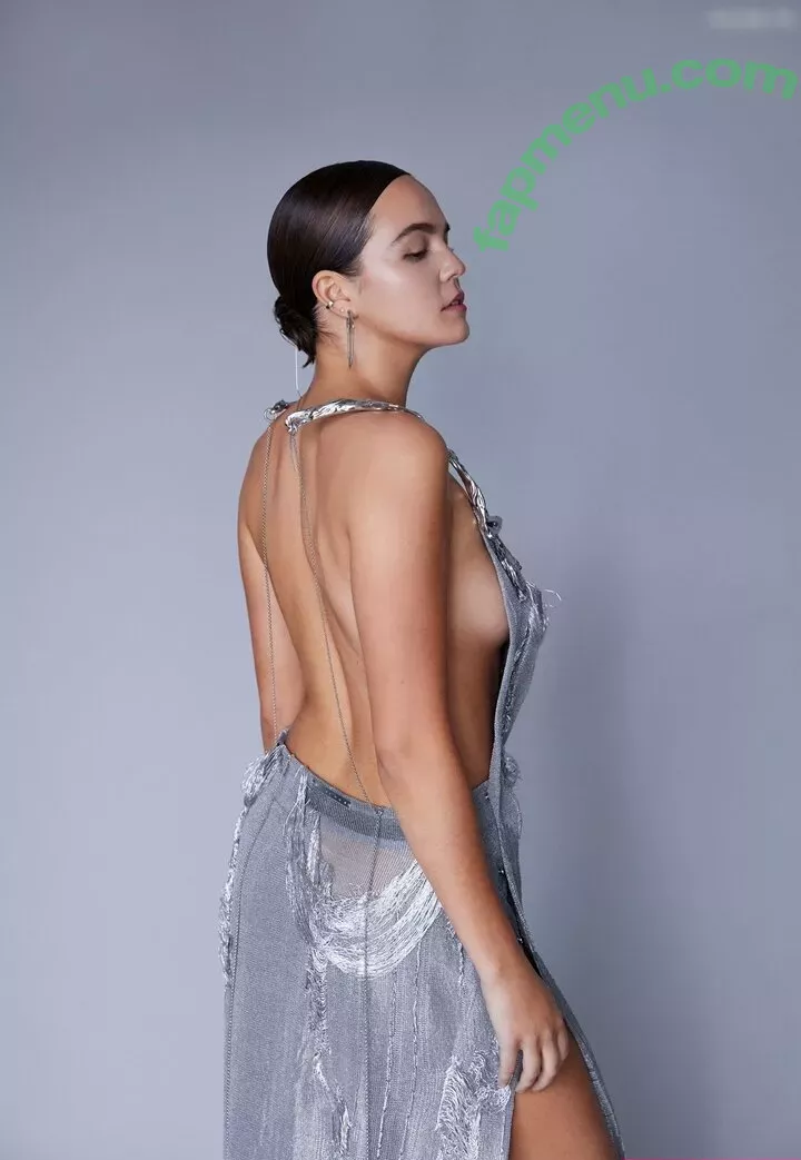 Bailee Madison nude photo #0230 (baileemadison / bailey_madis0n)