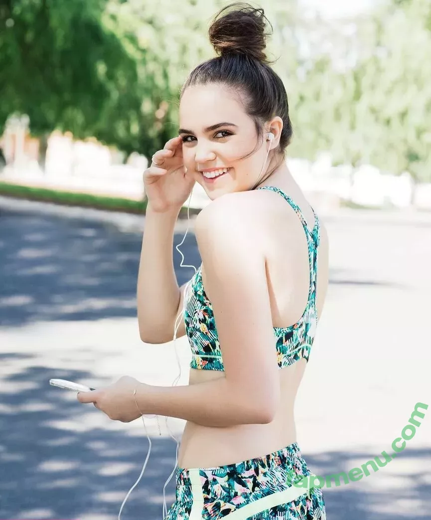 Bailee Madison nude photo #0546 (baileemadison / bailey_madis0n)