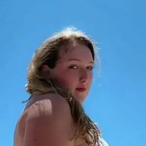 Bailey Baker / baileybakesxo / itsbaileybaker nude photo #0005