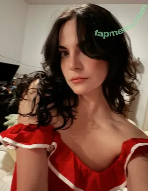 Bailey Meyers / bailienvspredator nude photo #0105