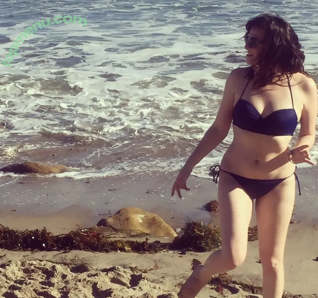 Bailey Meyers nude photo #0012 (bailienvspredator)