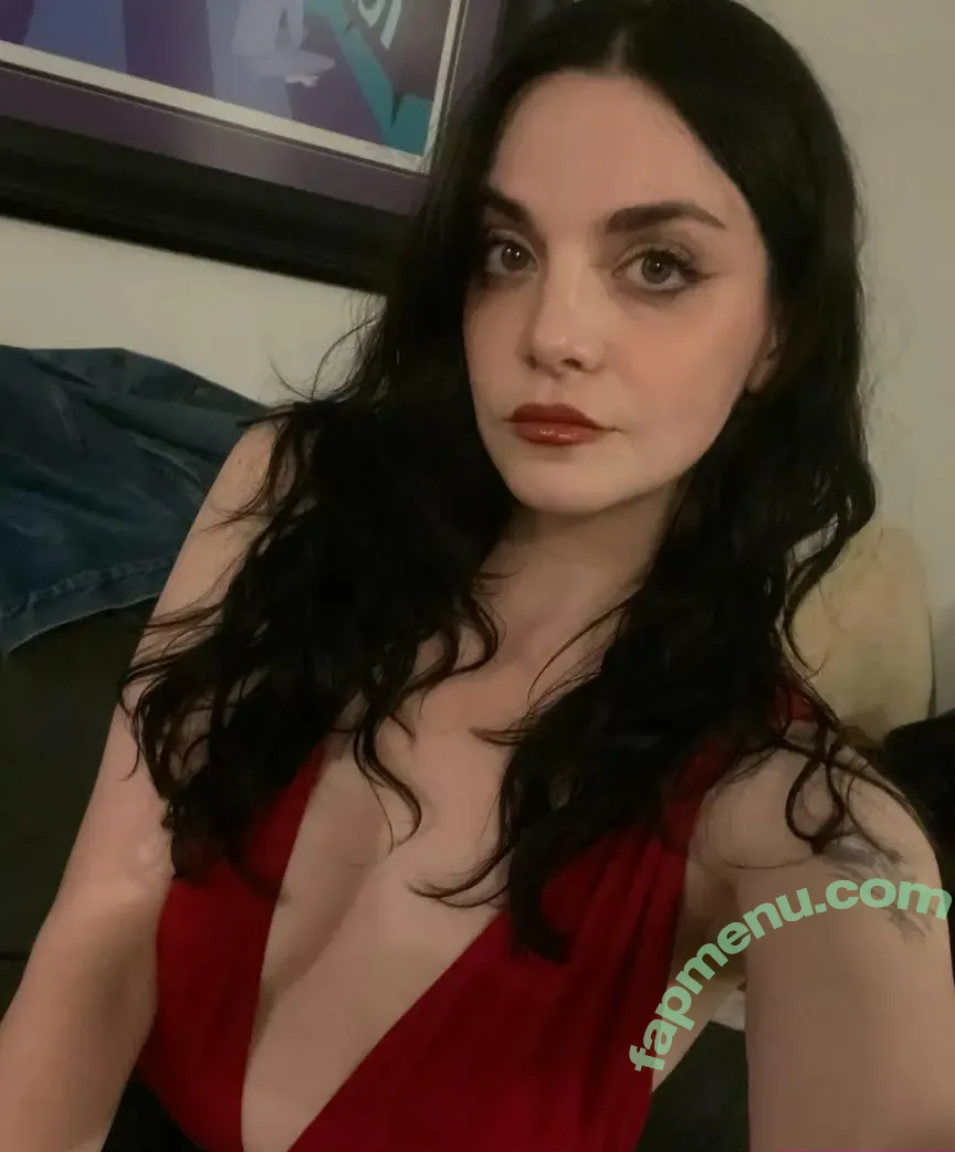 Bailey Meyers nude photo #0020 (bailienvspredator)