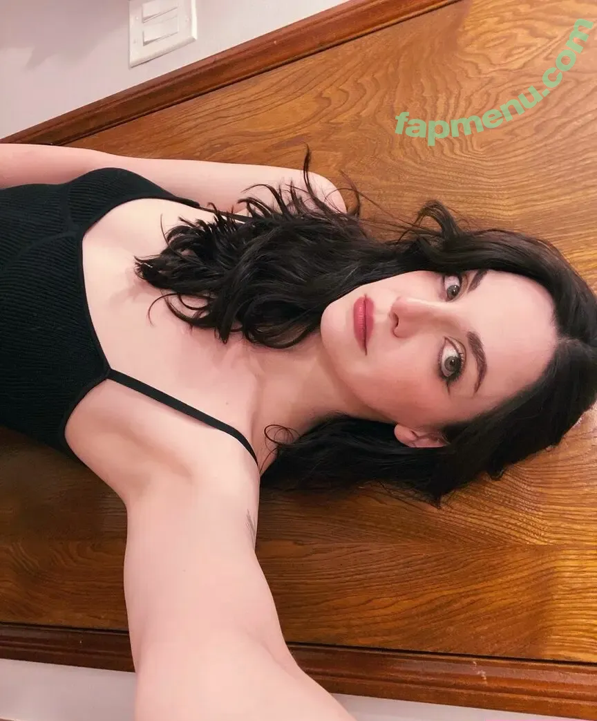 Bailey Meyers nude photo #0080 (bailienvspredator)