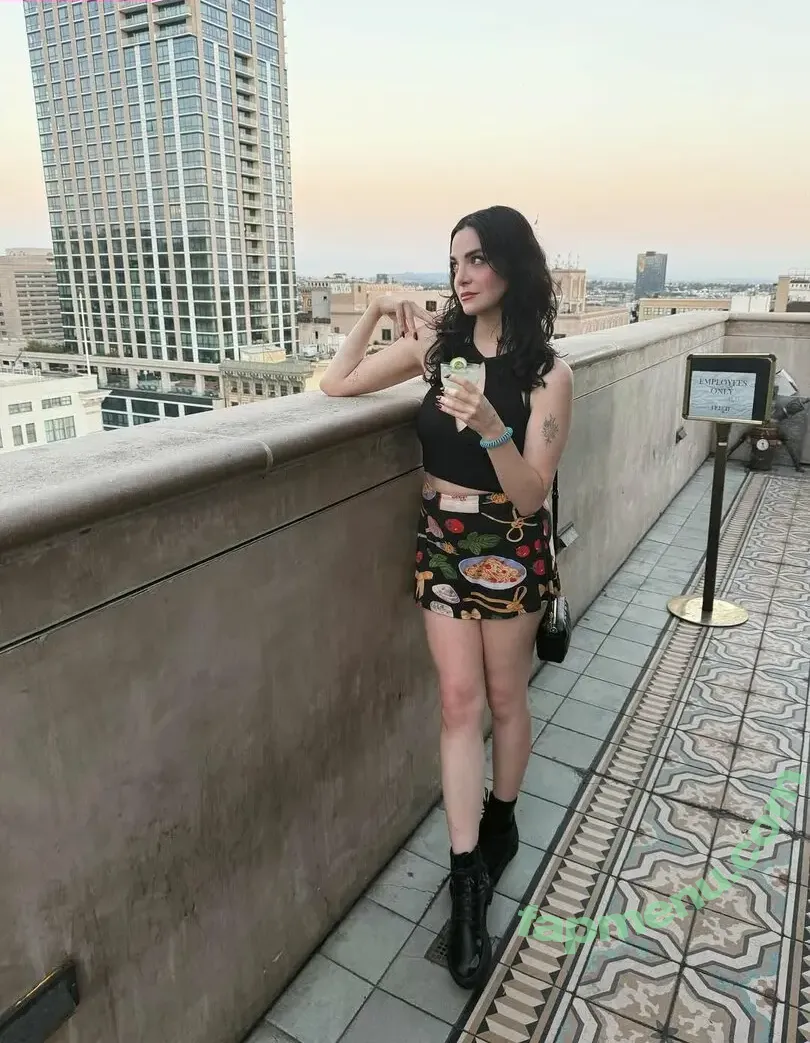 Bailey Meyers nude photo #0104 (bailienvspredator)