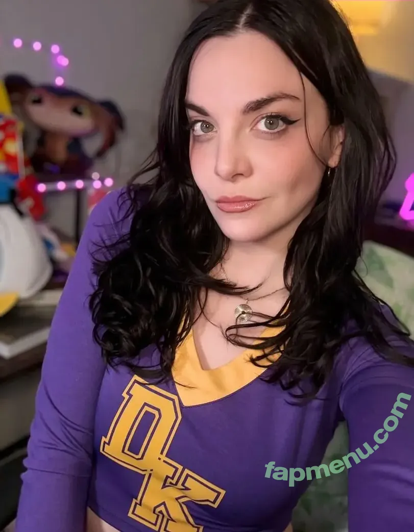 Bailey Meyers nude photo #0108 (bailienvspredator)