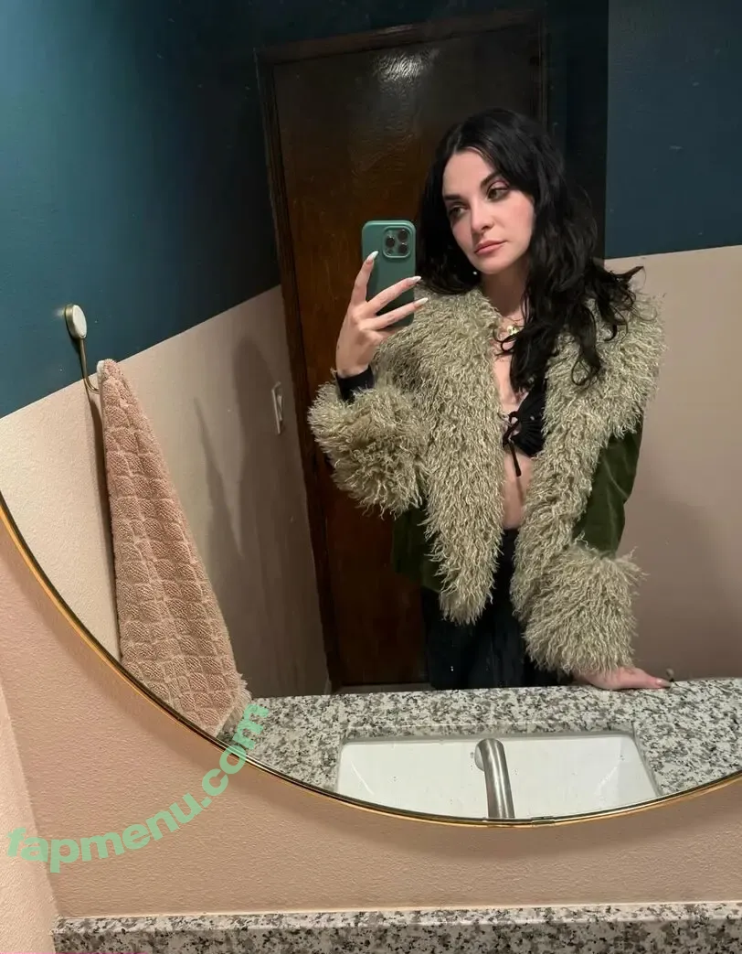 Bailey Meyers nude photo #0129 (bailienvspredator)