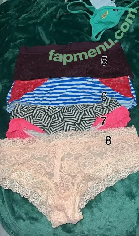 Bailey Saint nude photo #0009 (Baileybaby666 / bbt88 / bigb66 / saintbailey_)