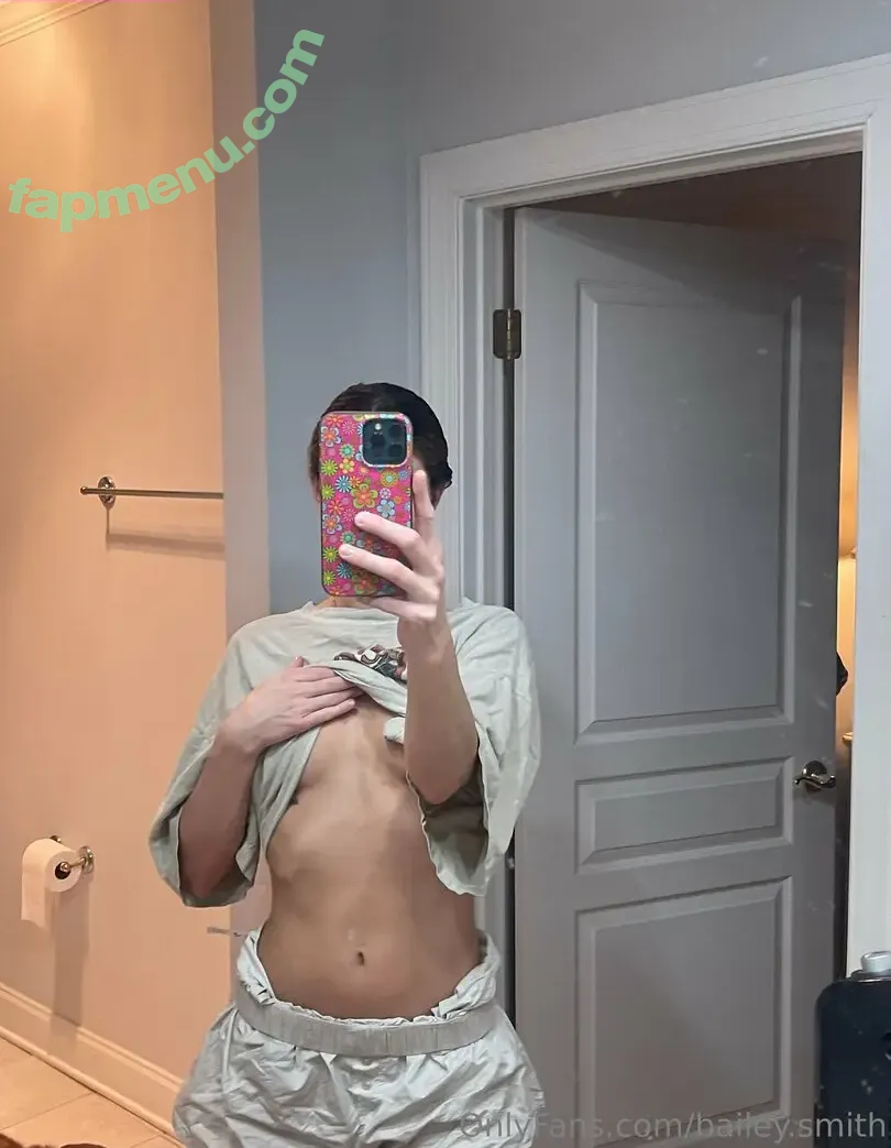 bailey.smith nude photo #0002 (bazlenka)