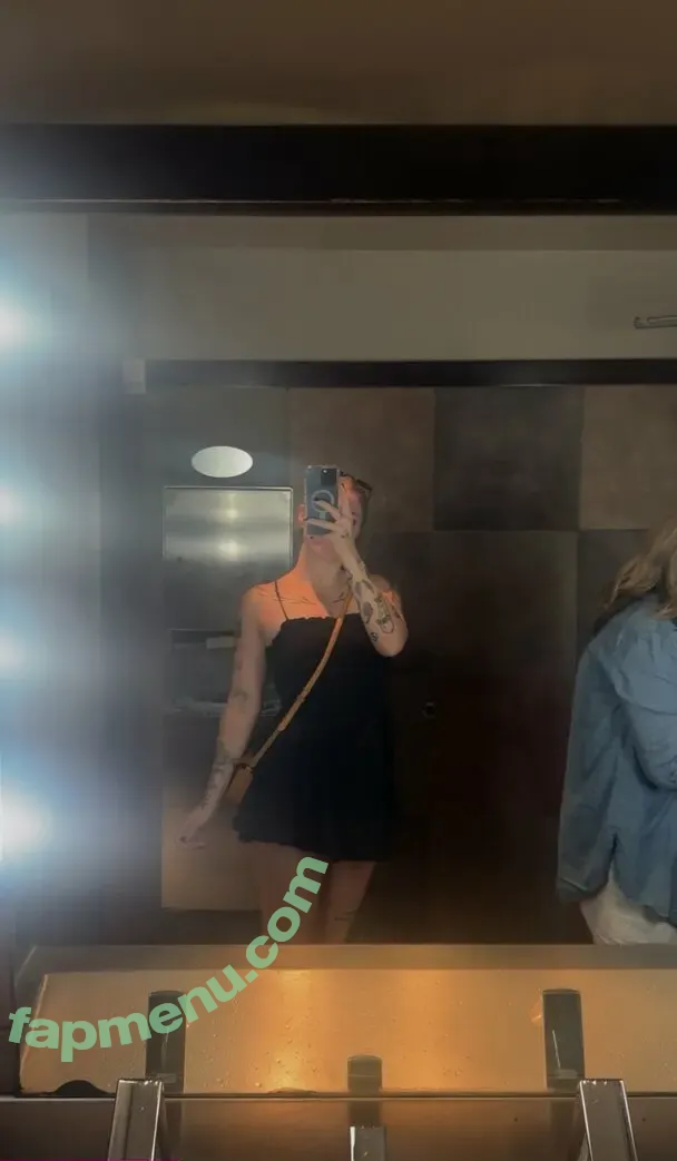 BaileyGoat nude photo #0061 (baileygoatbtw)