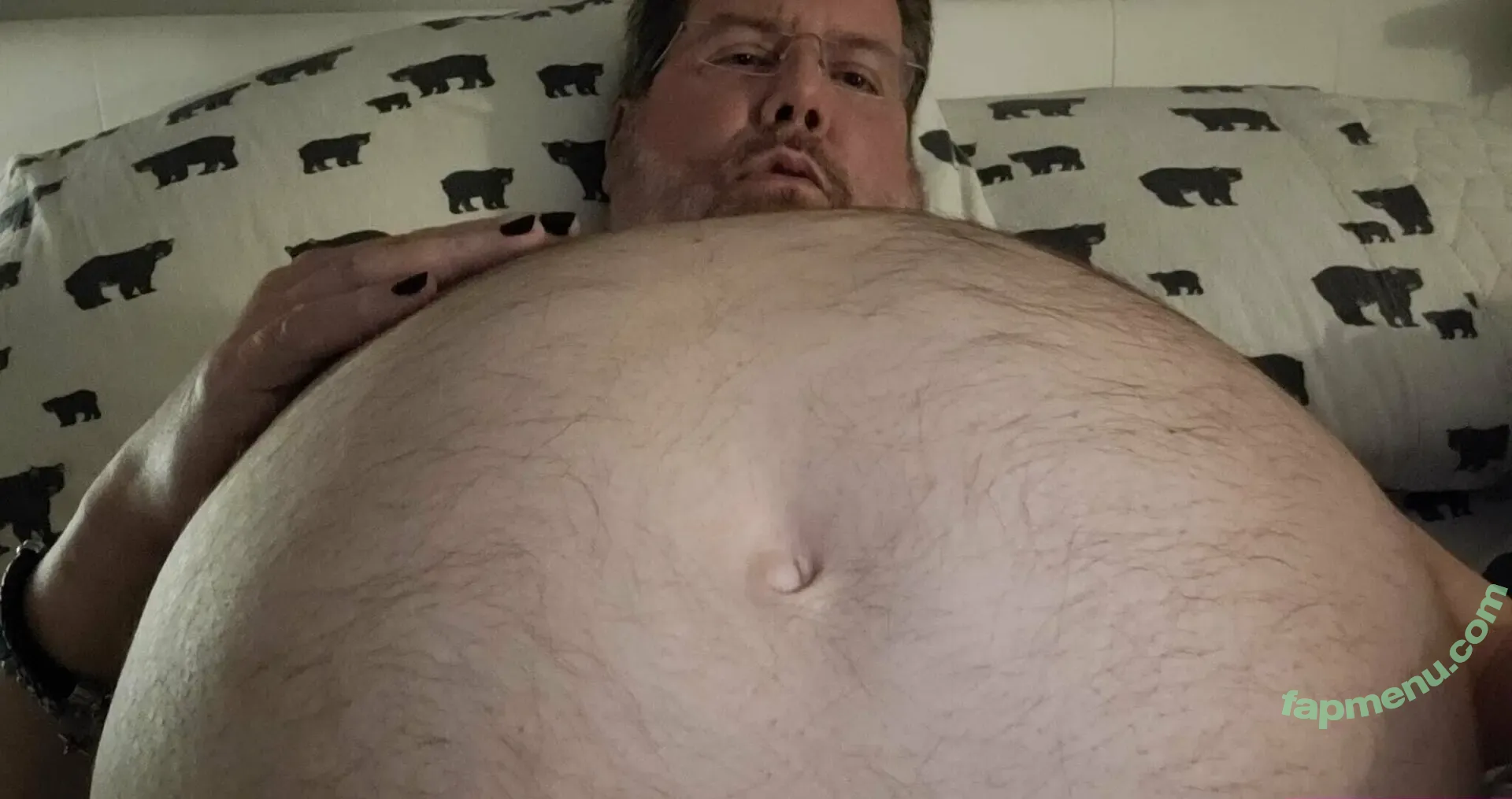 ballbellybearor nude photo #0002 (beachballbelly)