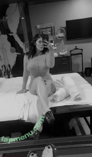 Bambi Nicole / itz_bambi_bish / therealbambiii nude photo #0037