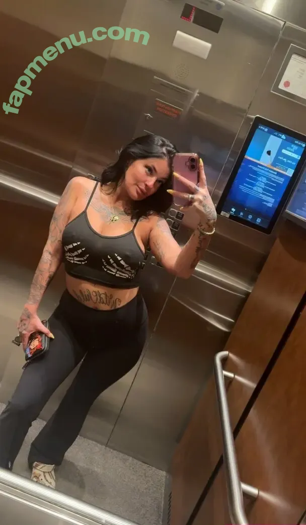 Bambi Nicole nude photo #0044 (itz_bambi_bish / therealbambiii)