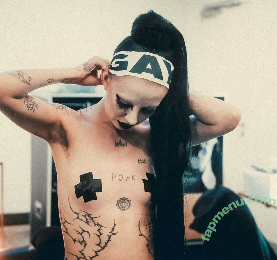 Bambi Thug nude photo #0069 (bambiethug / cocostrokes1)