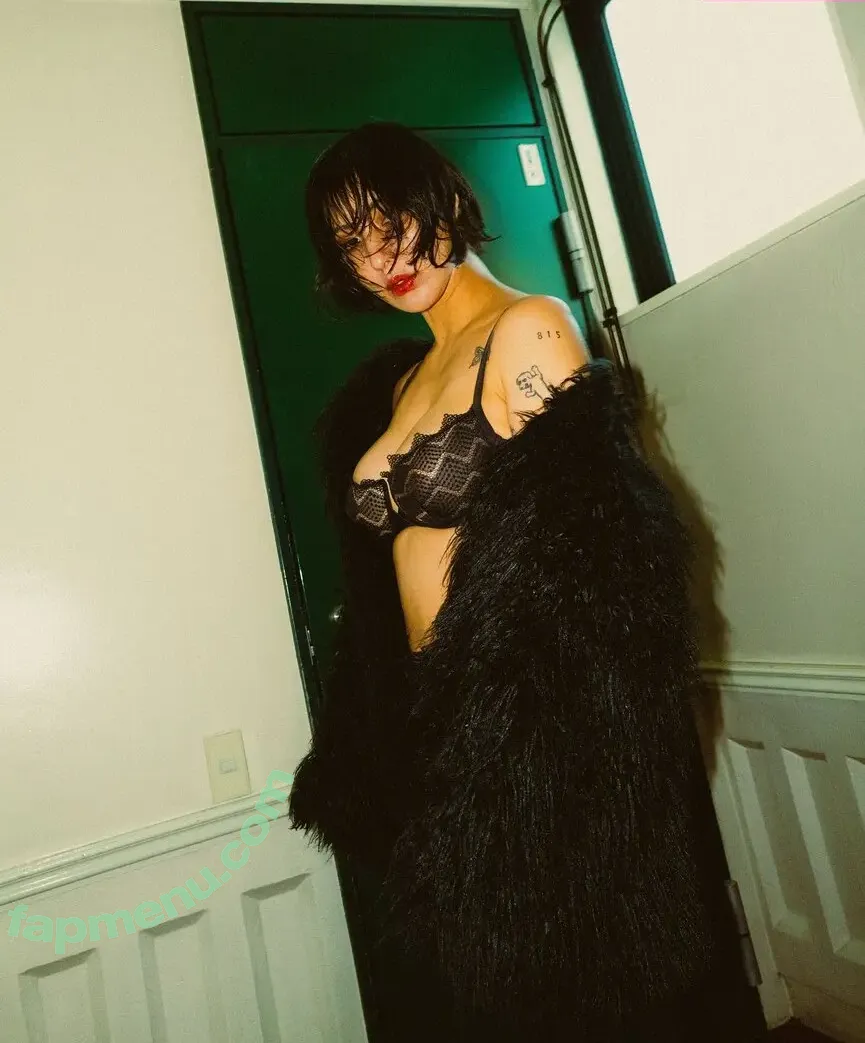 Bambi Watanabe nude photo #0417 (bambiwatanabe / 渡边万美)