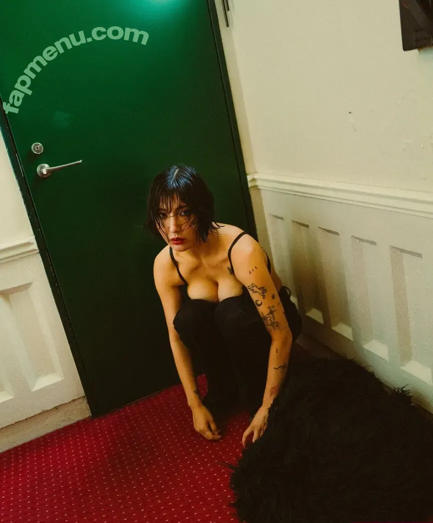 Bambi Watanabe nude photo #0418 (bambiwatanabe / 渡边万美)