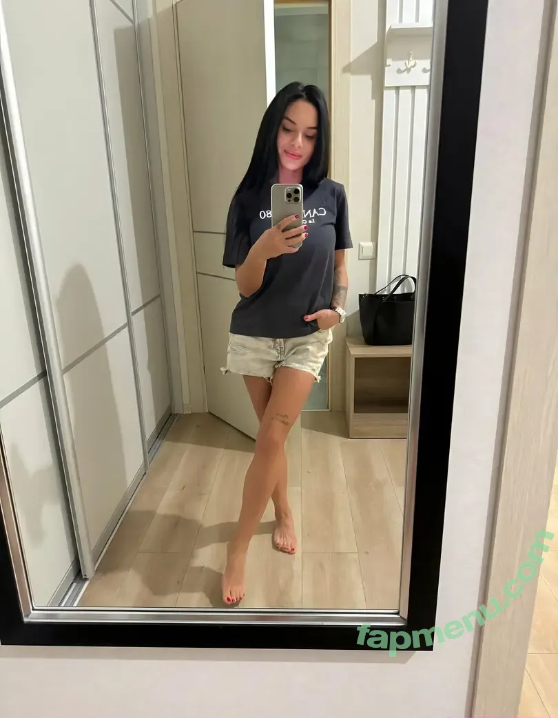 bambihelena nude photo #0013 (bambihelena)