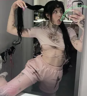  nude photo #0003