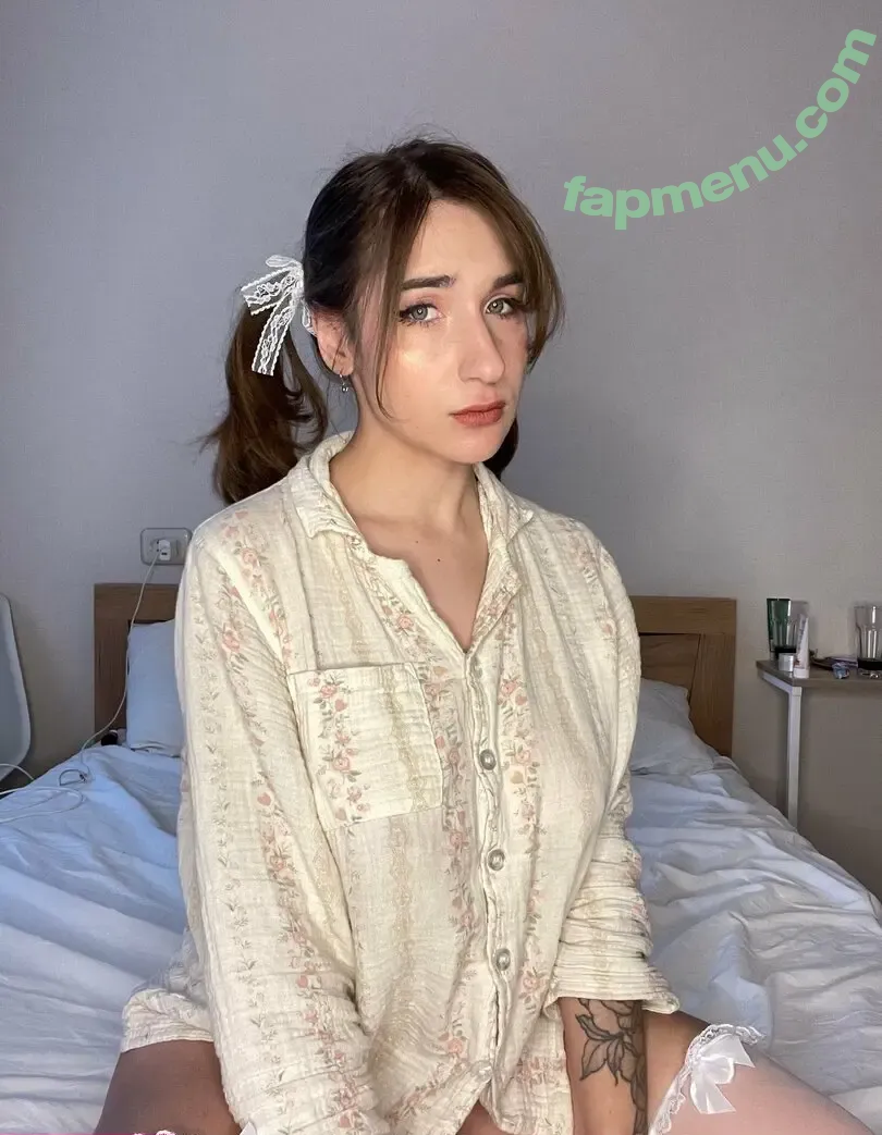 bamby_eyes_vip nude photo #0384 (bamby_eyessss)