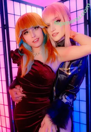 Bananahpeel nude photo #0023