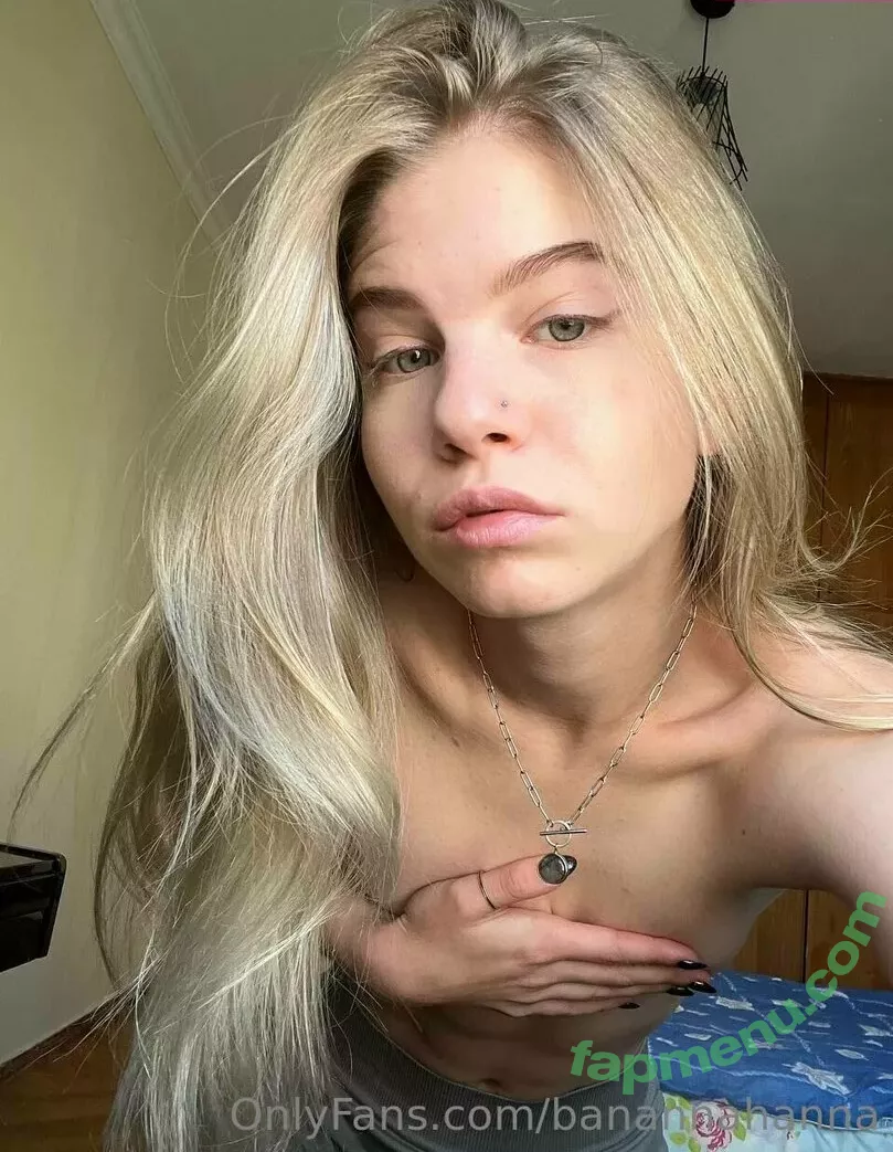 banannahanna nude photo #0023 (bana_nannananna)