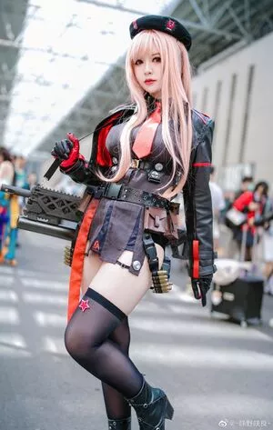 Banbanko / BANBANKO_ / 半半子 nude photo #0234