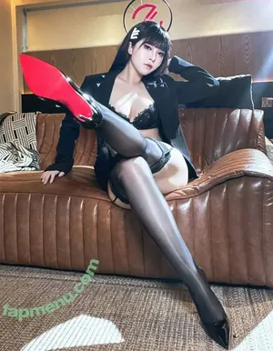 Banbanko / BANBANKO_ / 半半子 nude photo #0835