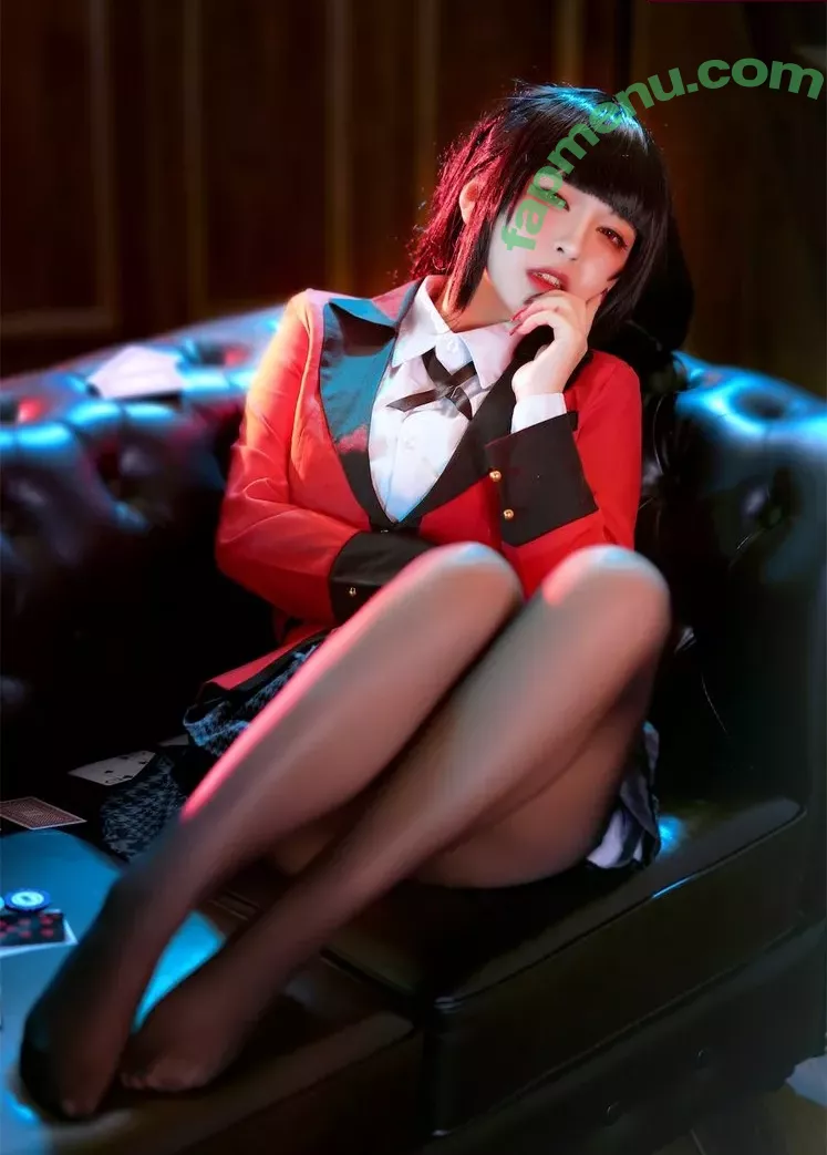 Banbanko nude photo #0004 (BANBANKO_ / 半半子)