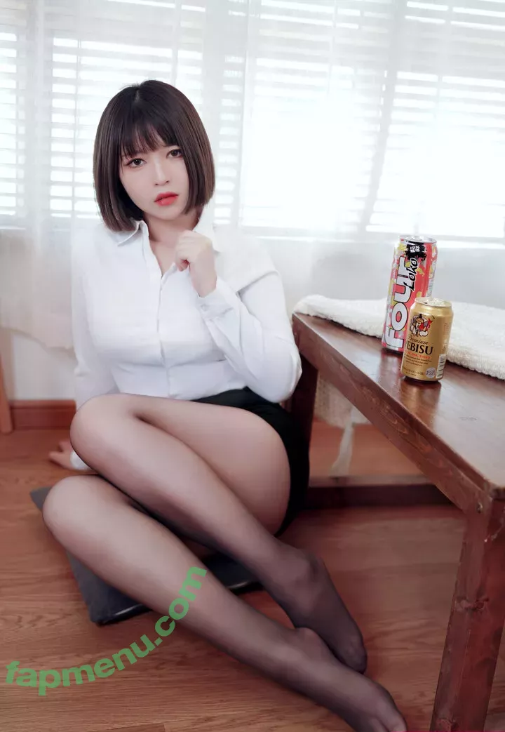 Banbanko nude photo #0137 (BANBANKO_ / 半半子)