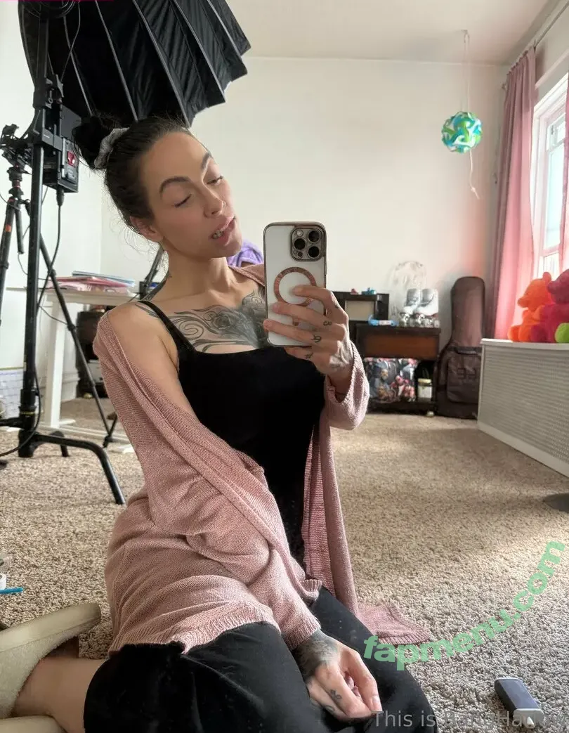 bangharlow nude photo #0027 (bangharlow)