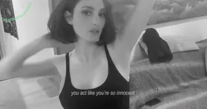 Banks / hernameisbanks nude photo #0111