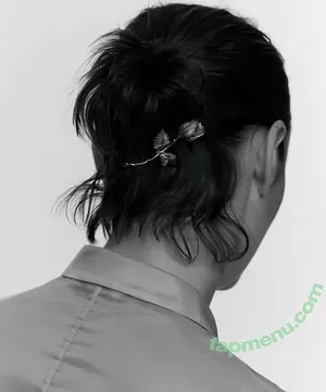 Banks / hernameisbanks nude photo #0223