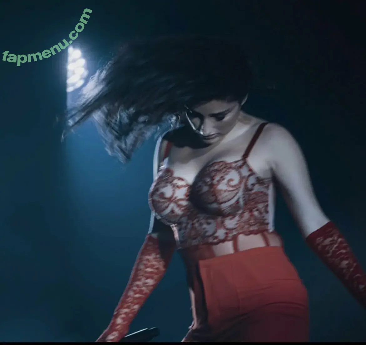 Banks nude photo #0041 (hernameisbanks)