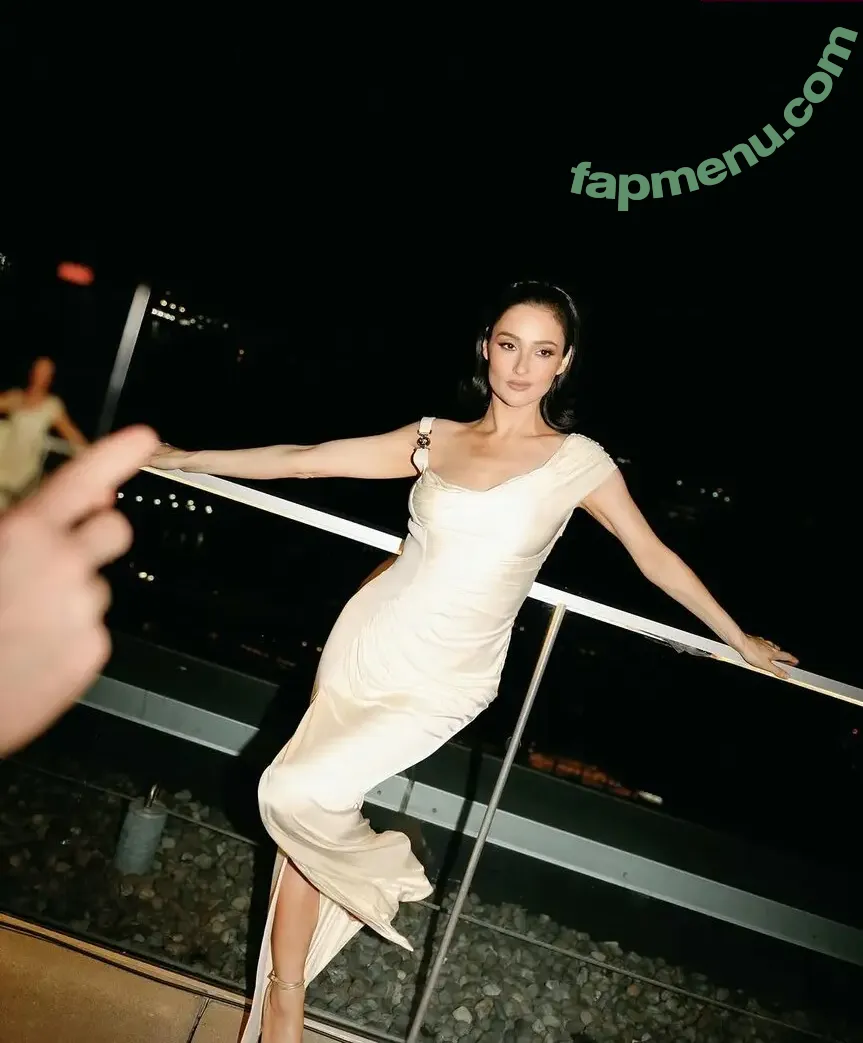 Banks nude photo #0186 (hernameisbanks)