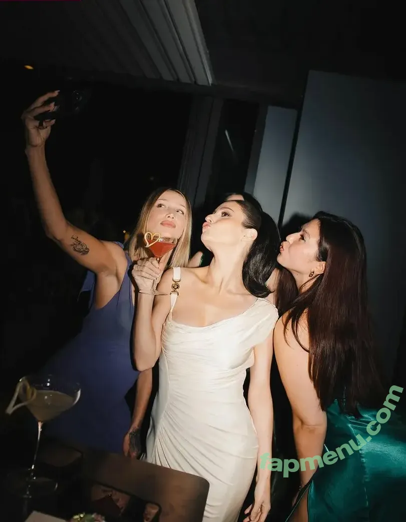 Banks nude photo #0191 (hernameisbanks)