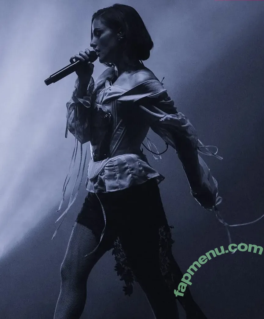 Banks nude photo #0200 (hernameisbanks)