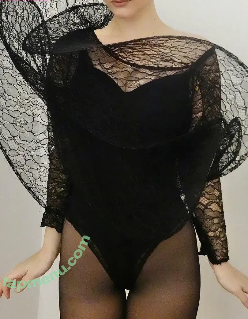 Banks nude photo #0233 (hernameisbanks)