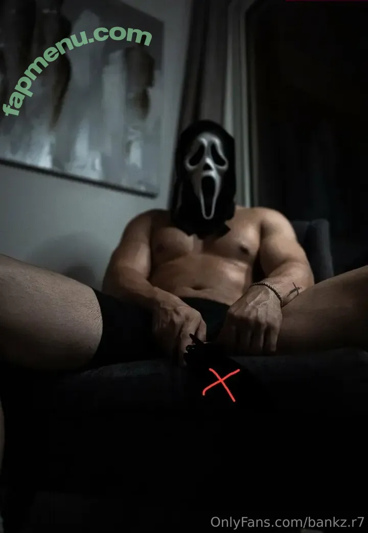 bankz.r7 nude photo #0008 (bankz.r7)