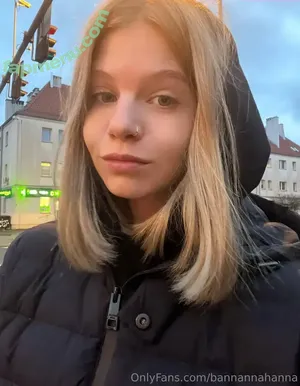 bannannahanna / b_sukmo / bannannana nude photo #0126