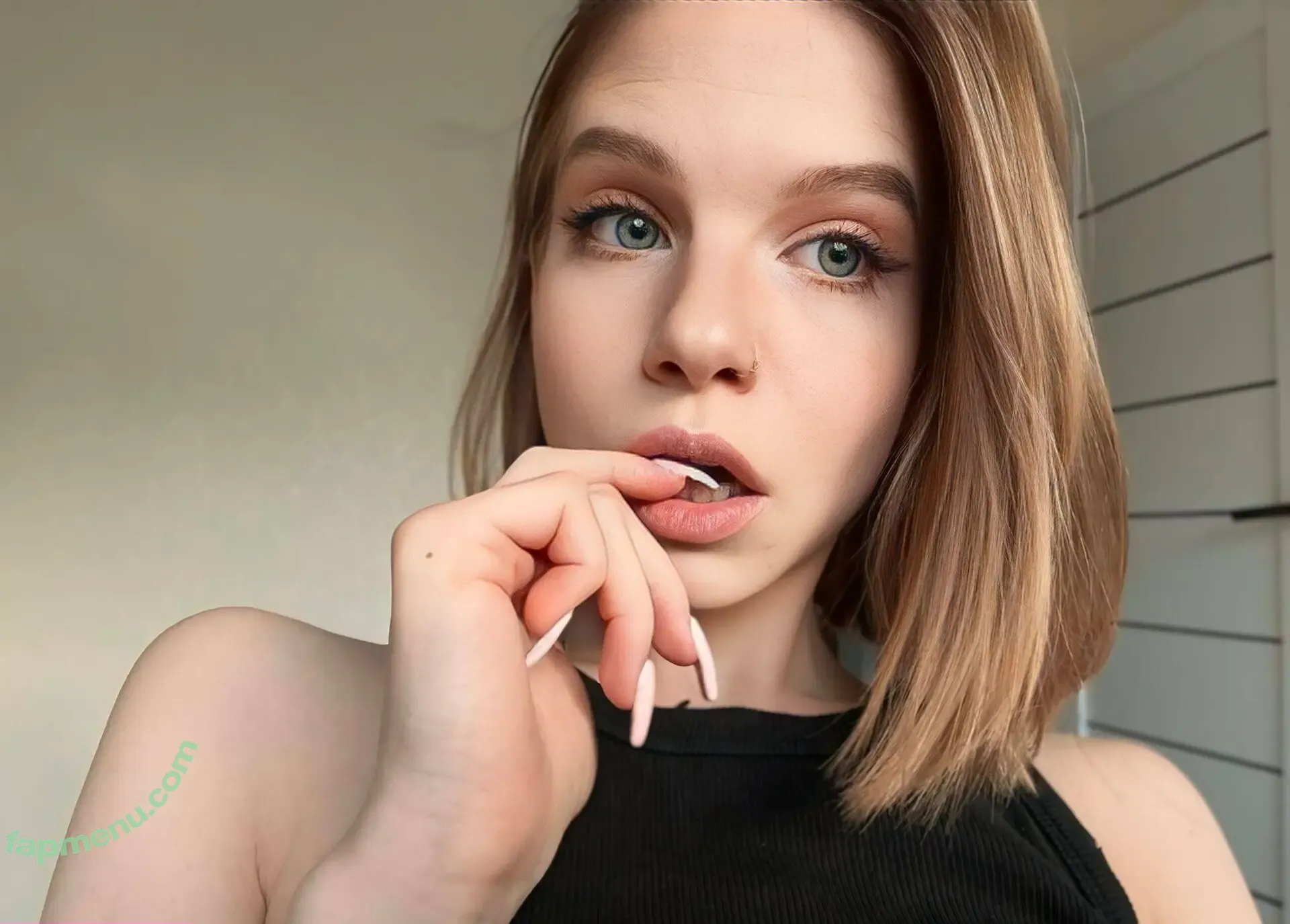bannannahanna nude photo #0055 (b_sukmo / bannannana)