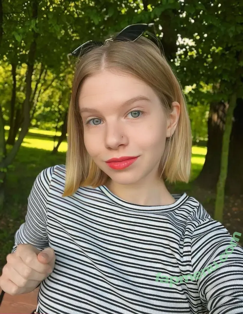 bannannahanna nude photo #0061 (b_sukmo / bannannana)