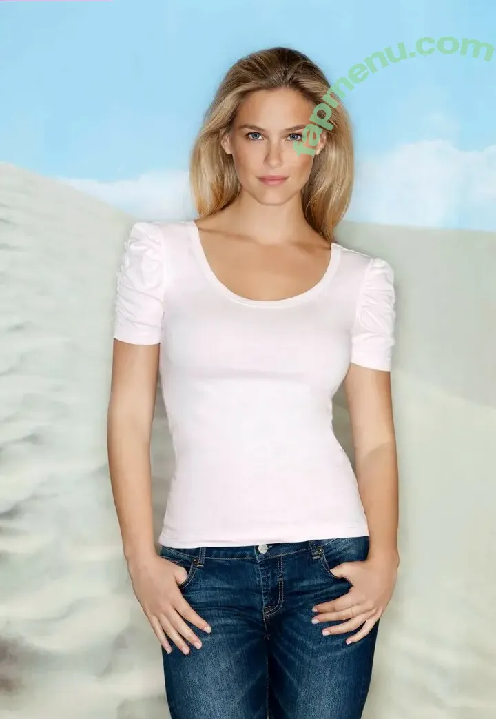 Bar Refaeli nude photo #0687 (barrefaeli)