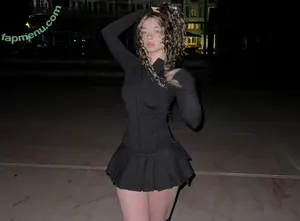 barbaepapa / gözde balcı nude photo #0028