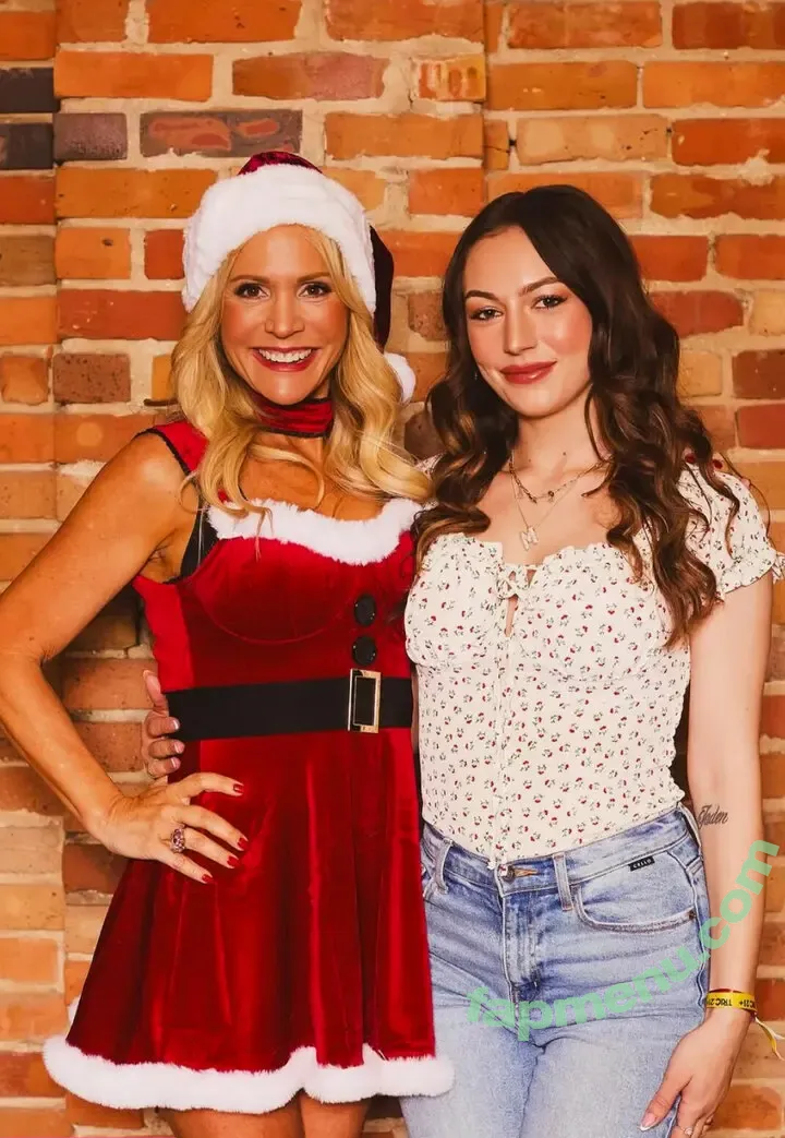 Barbara Alyn Woods nude photo #0079 (barbiealynwoods)