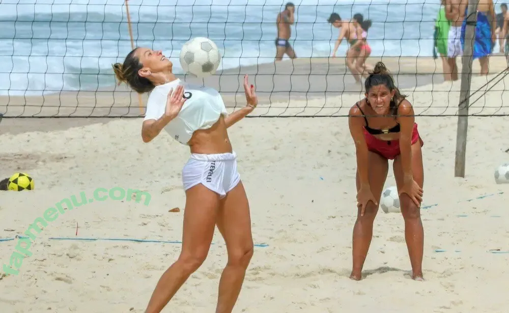 Barbara Coelho nude photo #0972 (barbarapcoelho)