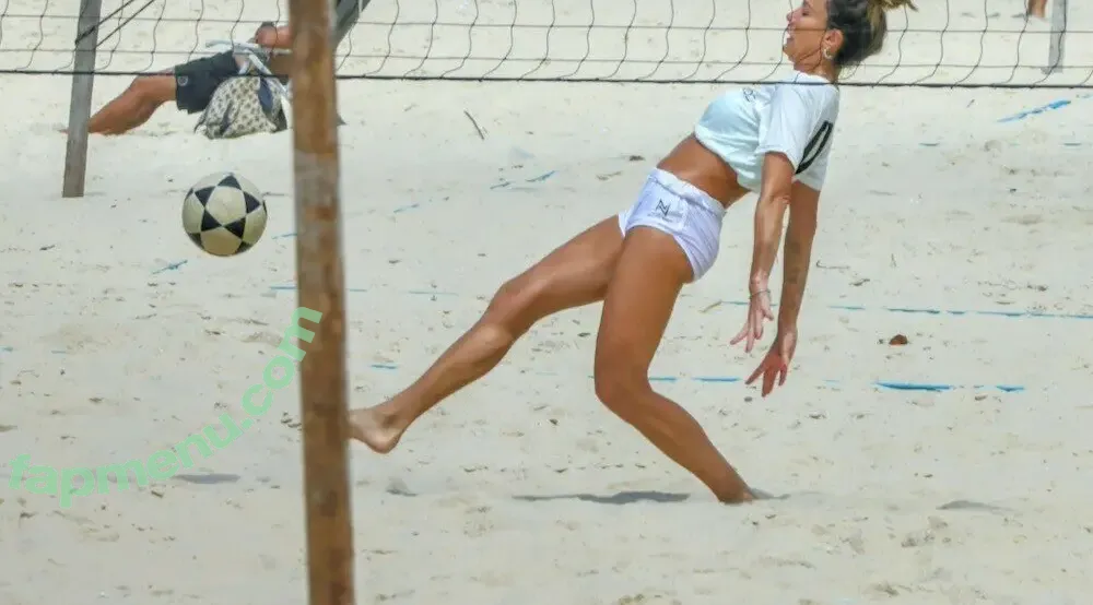 Barbara Coelho nude photo #0973 (barbarapcoelho)