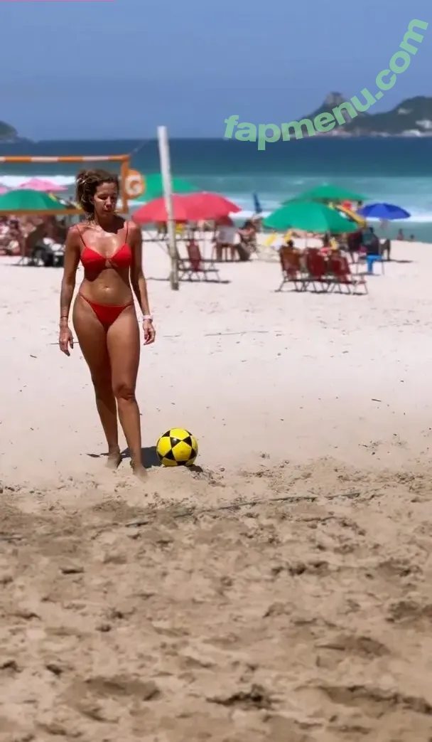 Barbara Coelho nude photo #0986 (barbarapcoelho)