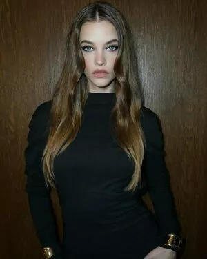 Barbara Palvin / realbarbarapalvin nude photo #0817