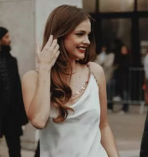 Barbara Palvin / realbarbarapalvin nude photo #0851